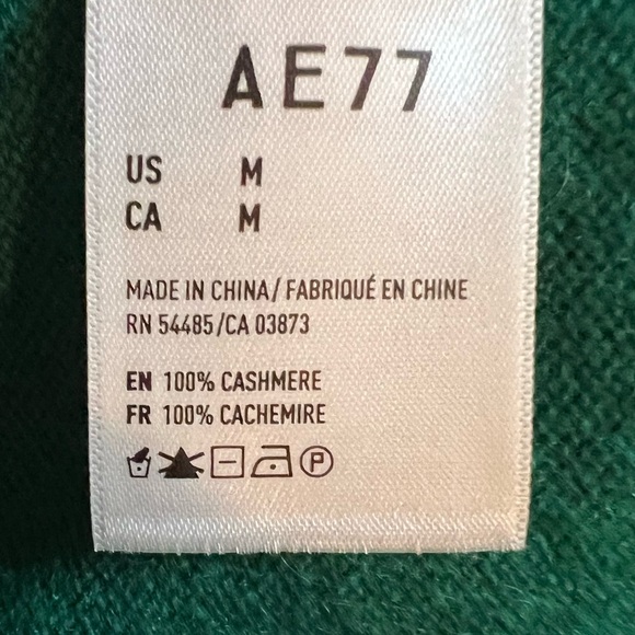 AE77 American Eagle NWT Women’s Emerald Green Cashmere Sweater. Size M #I335 - Picture 7 of 7
